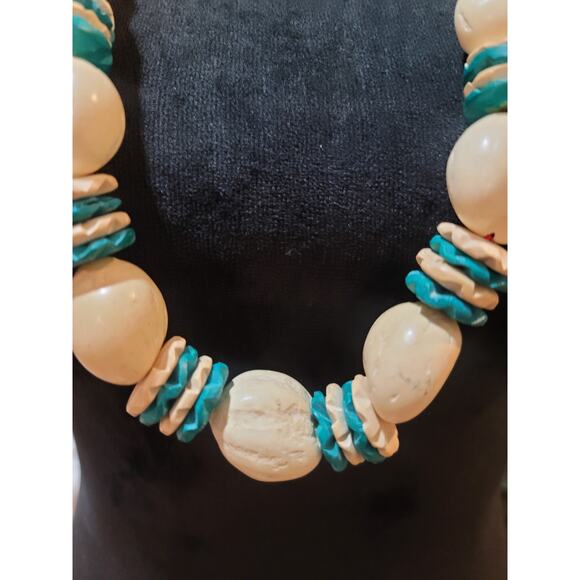 Women's Handmade Beaded Necklace with Turquoise and Cream Beads Unique Design - Picture 2 of 6